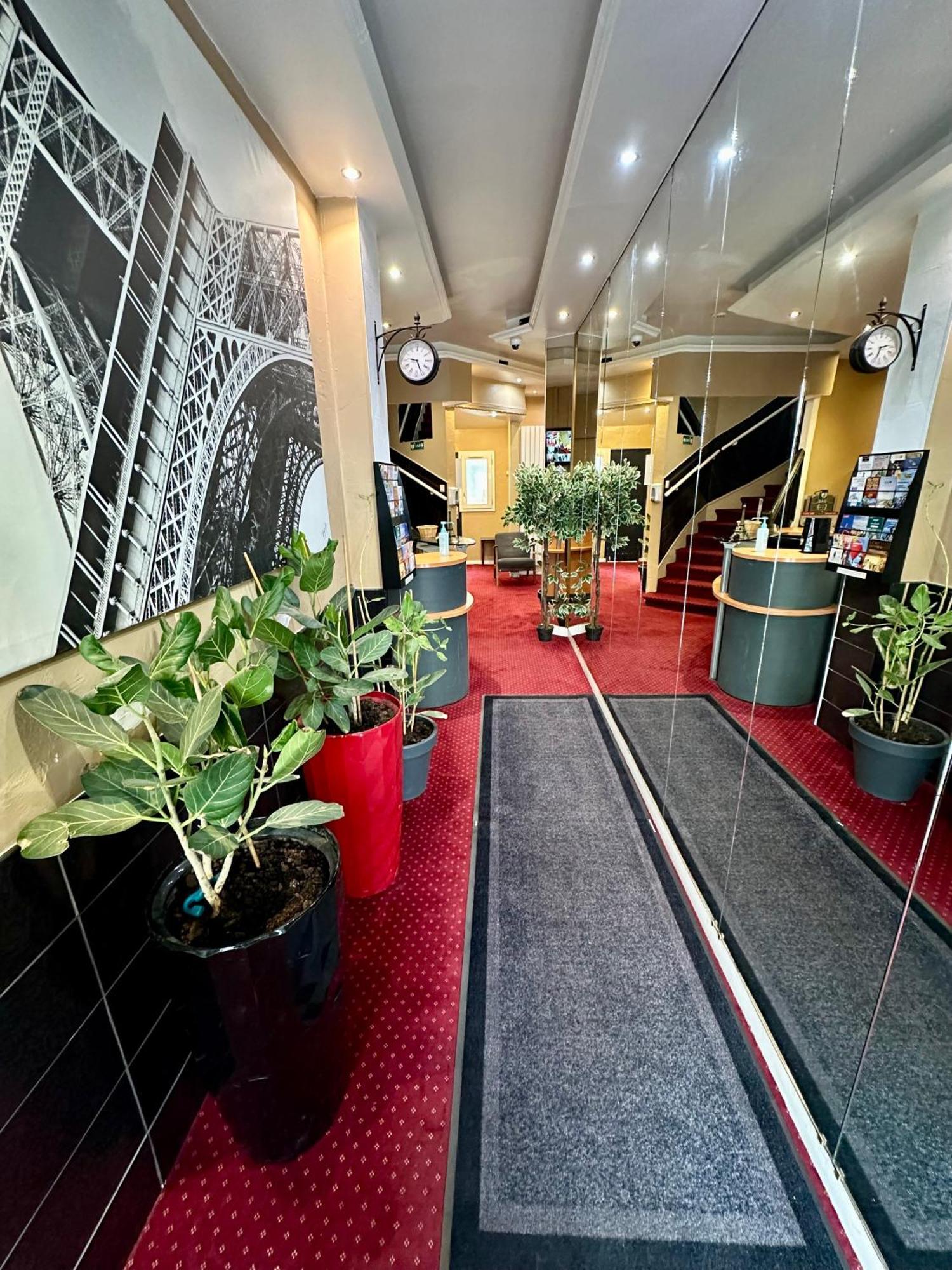 Hotel Victor Hugo Clamart Dış mekan fotoğraf